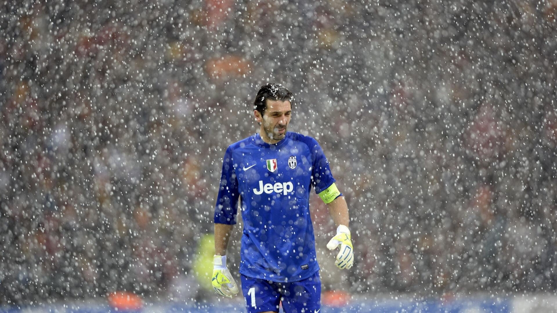 -巴塞罗那遭遇突袭，陷入欧冠困境，巴塞罗那足球俱乐部欧冠