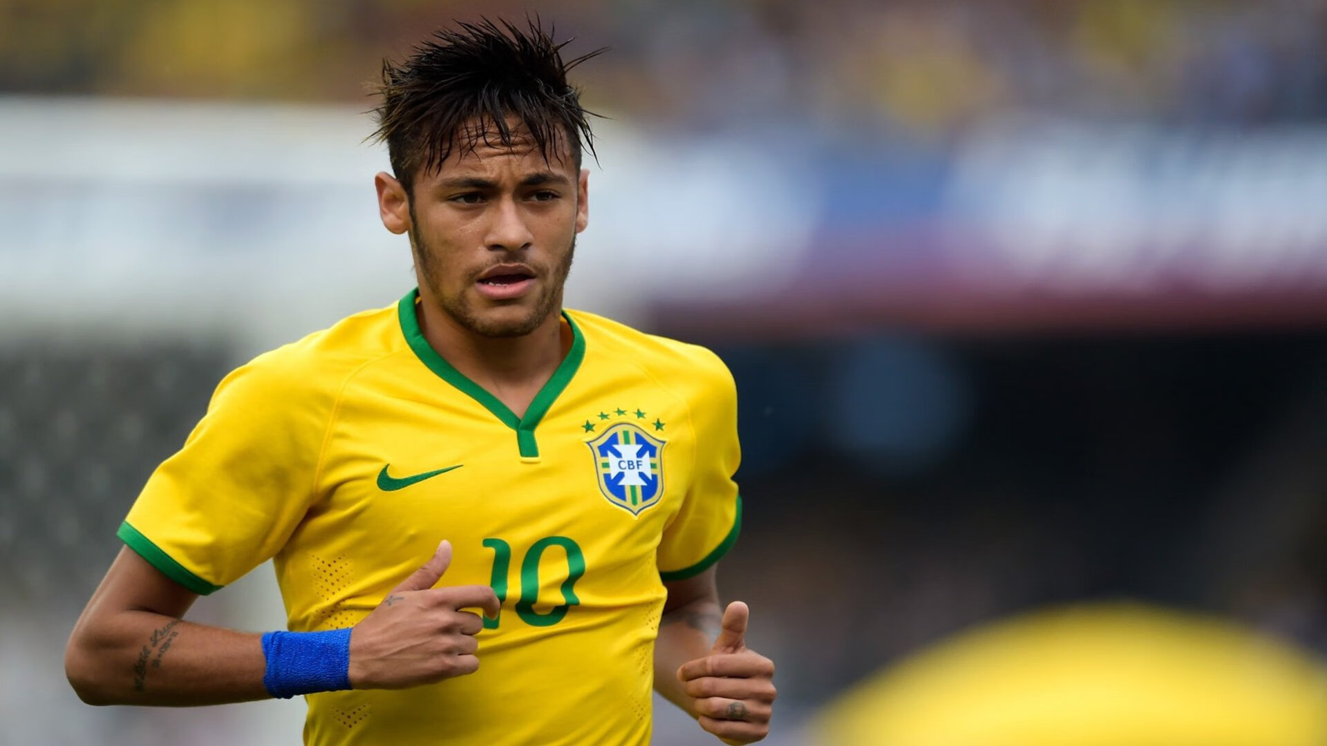 F1品牌合作：跨界联名的新潮流，f1都有哪些品牌